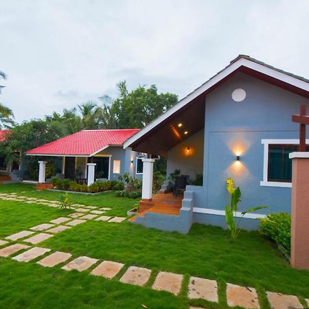 Arcadia Resort Alibaug Alībāg Buitenkant foto