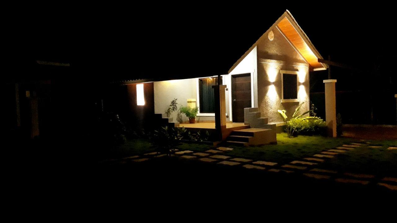 Arcadia Resort Alibaug Alībāg Buitenkant foto