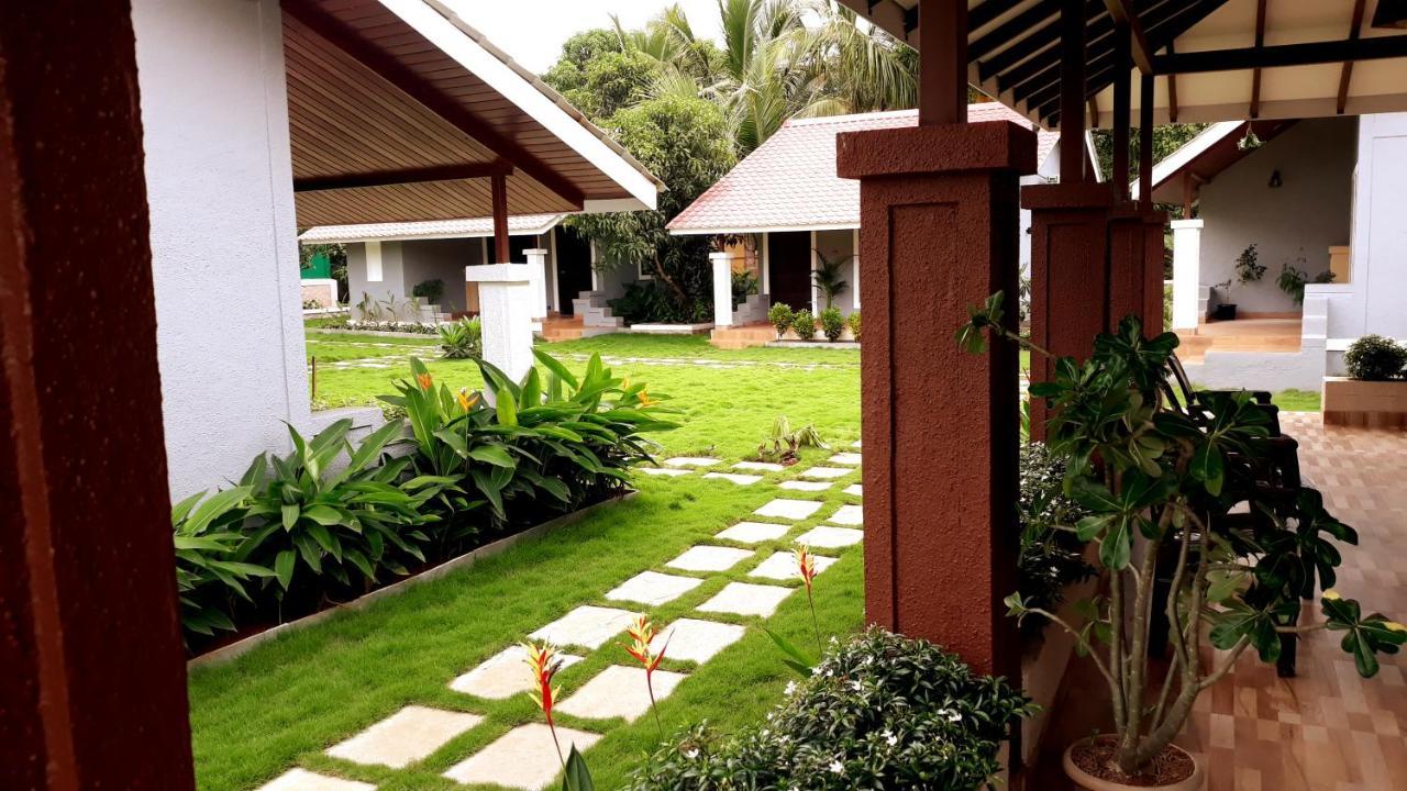 Arcadia Resort Alibaug Alībāg Buitenkant foto